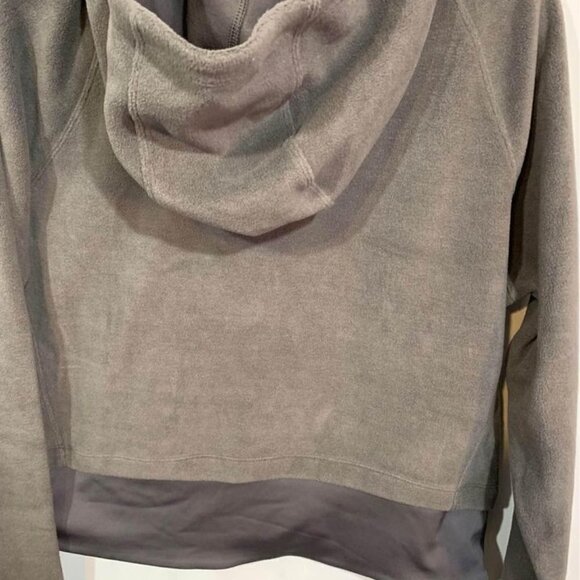 𝅺WOMAN’S ultra plush pullover coat. Lots of stretch. NWT. Size M. Charcoal gray. - Picture 9 of 10